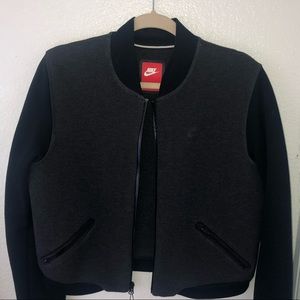 NIKE BOMBER JACKET